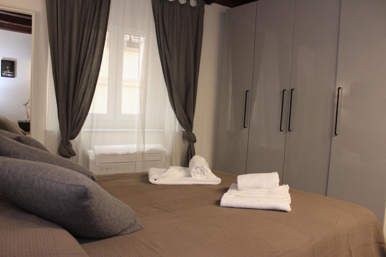 פירנצה Art Apartment Piccolo Rifugio מראה חיצוני תמונה