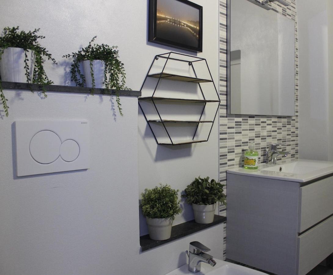 פירנצה Art Apartment Piccolo Rifugio מראה חיצוני תמונה
